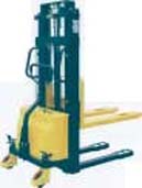 BATTERY ELECTRIC STACKER